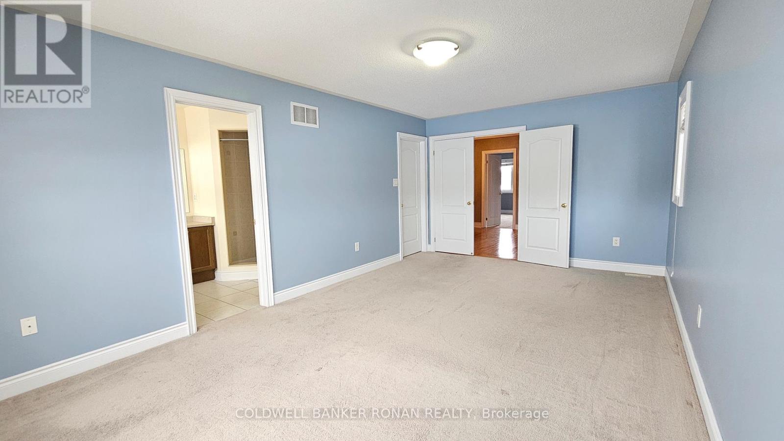 Photo 22 of 116 Tomabrook Crescent, Brampton ON