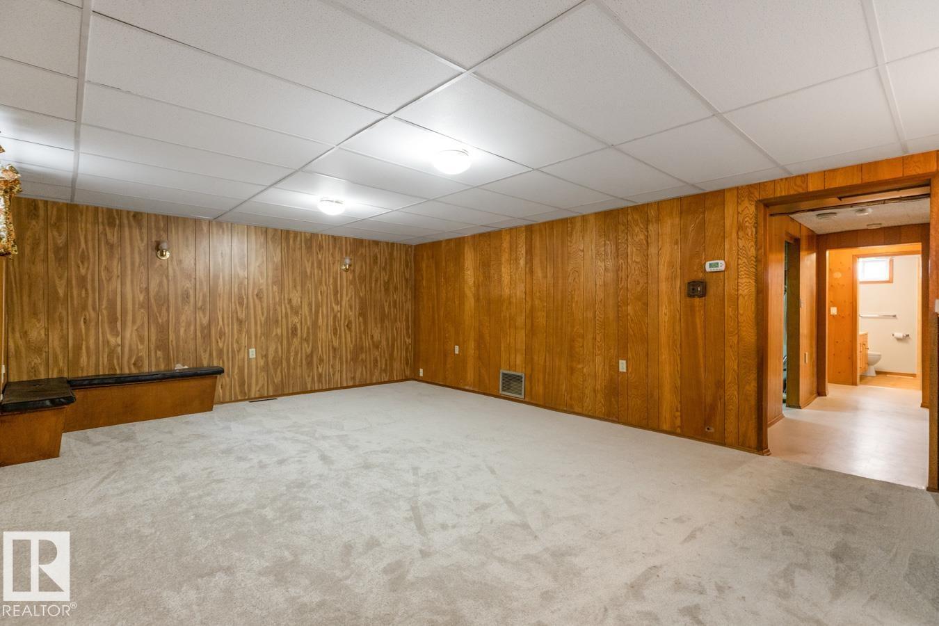 Photo 26 of 9619 69 A St Nw, Edmonton AB