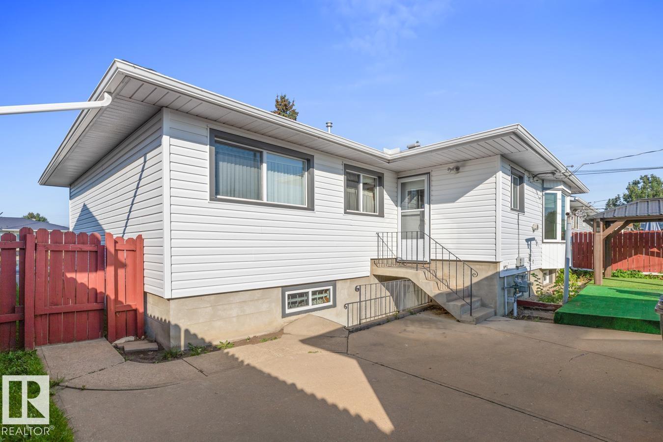 Photo 32 of 9619 69 A St Nw, Edmonton AB