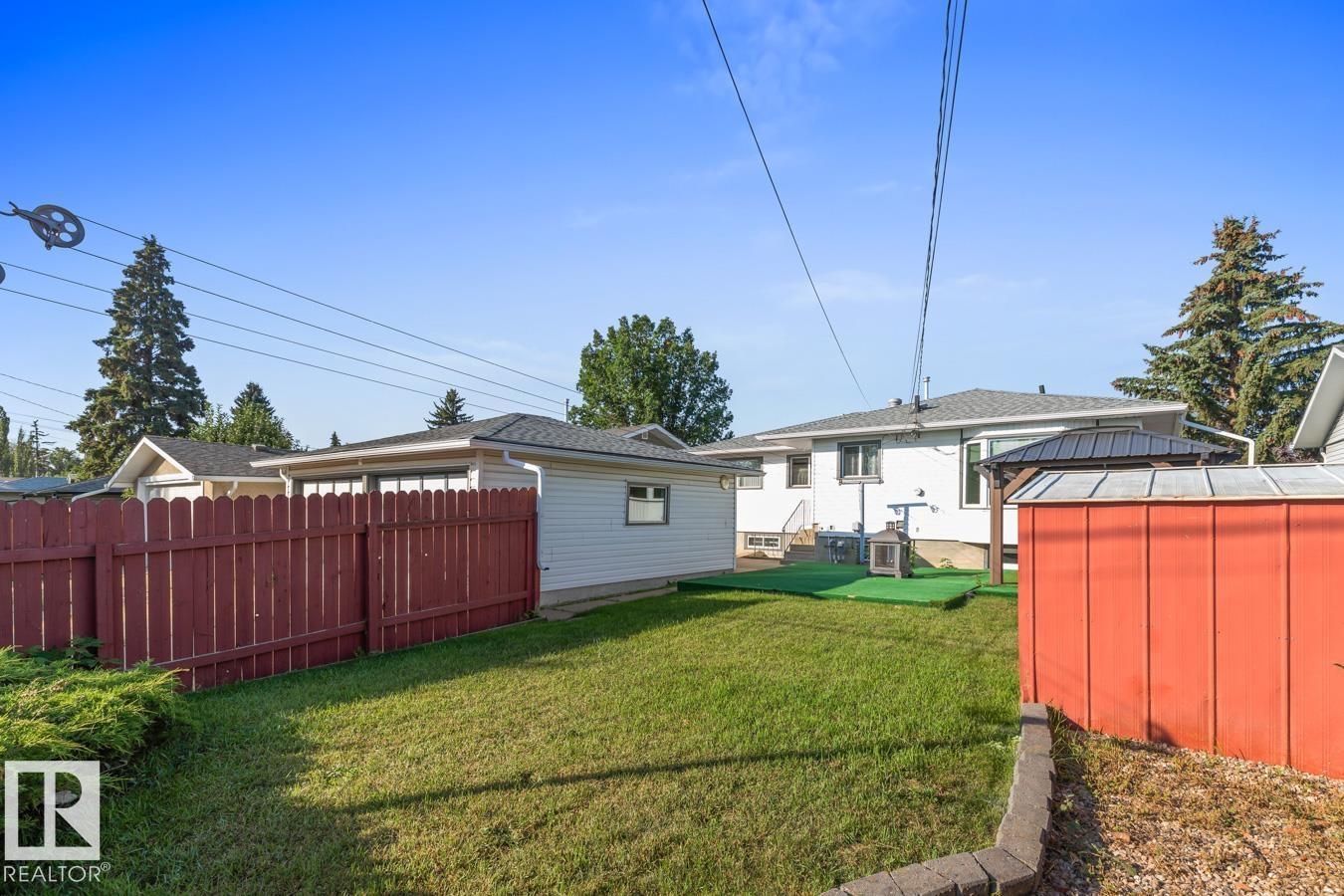 Photo 36 of 9619 69 A St Nw, Edmonton AB