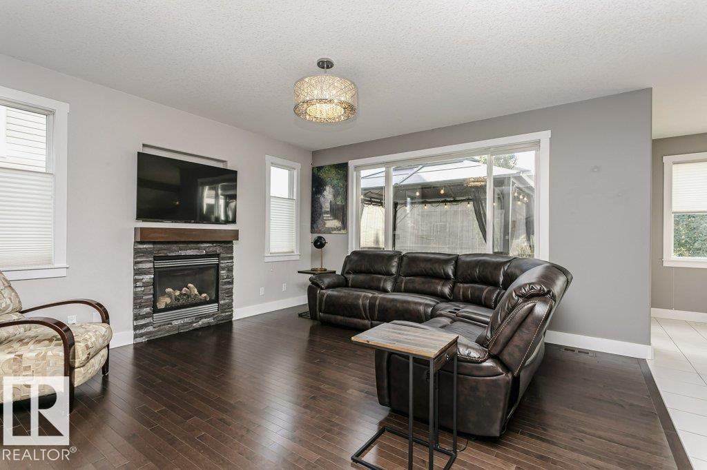 Photo 2 of 377 Reynalds Co, Leduc AB