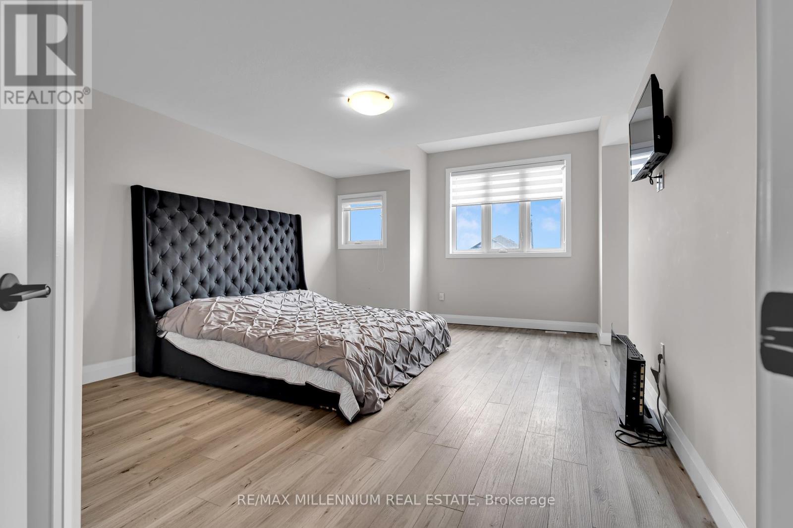 Photo 22 of 11 Tindall Crescent S, East Luther Grand Valley ON