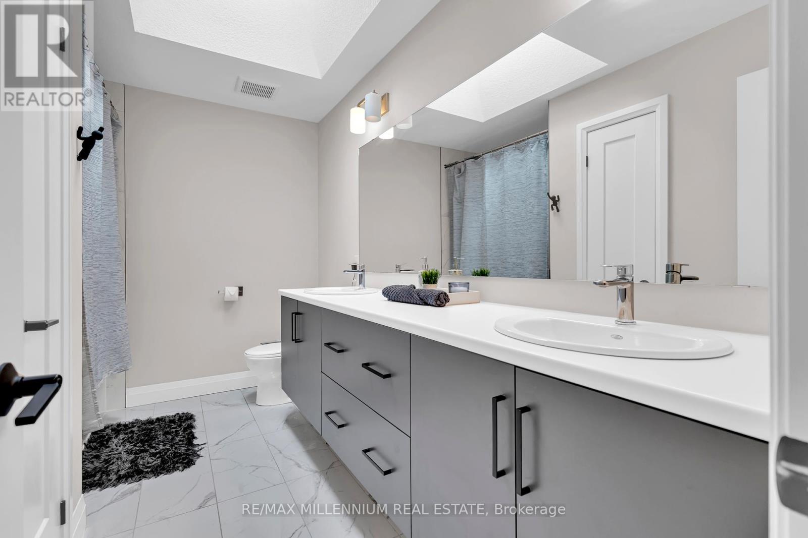 Photo 11 of 11 Tindall Crescent S, East Luther Grand Valley ON