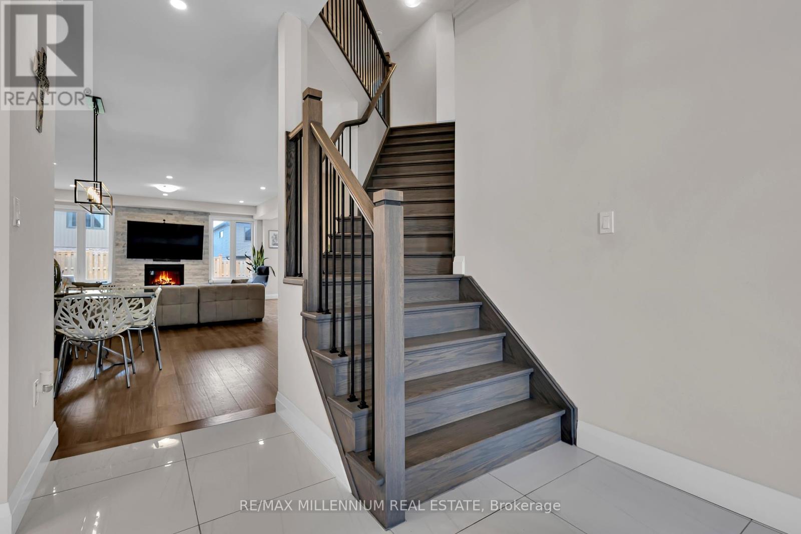 Photo 13 of 11 Tindall Crescent S, East Luther Grand Valley ON