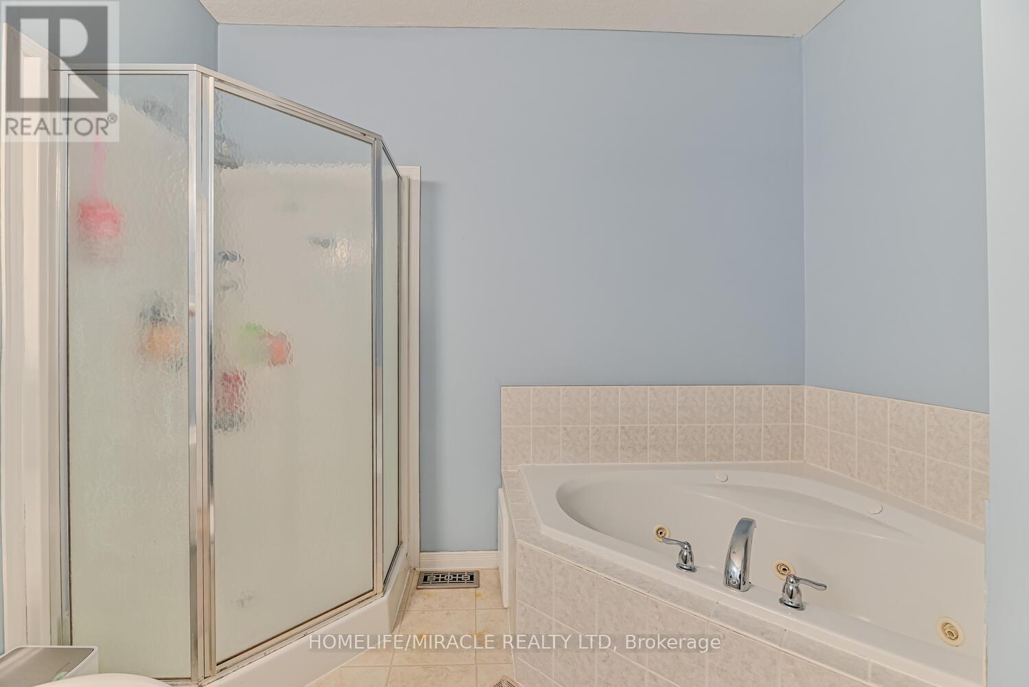 Photo 18 of E 31 110 Activa Avenue, Kitchener ON