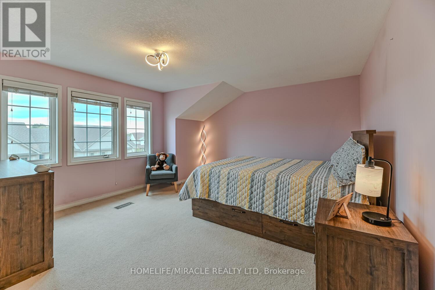 Photo 16 of E 31 110 Activa Avenue, Kitchener ON
