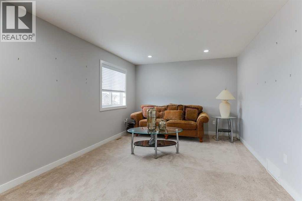 Photo 2 of 1133 Iron Landing Way, Crossfield AB