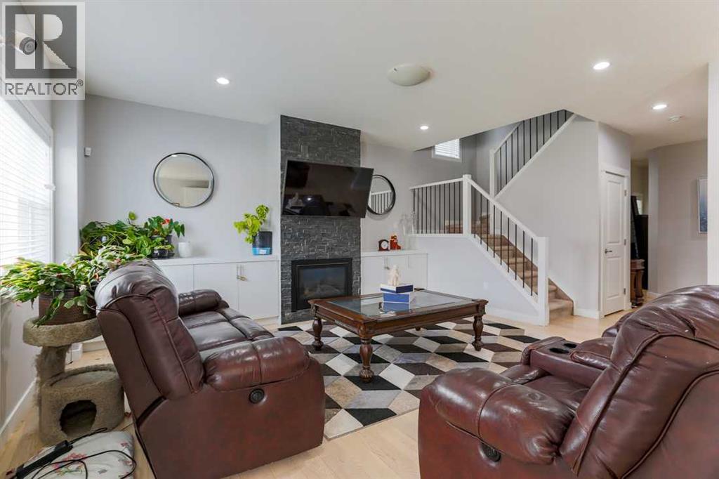 Photo 11 of 1133 Iron Landing Way, Crossfield AB