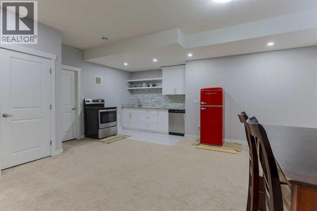 Photo 29 of 1133 Iron Landing Way, Crossfield AB