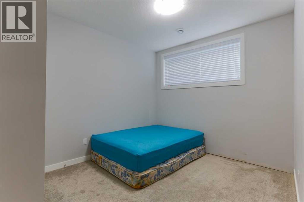 Photo 5 of 1133 Iron Landing Way, Crossfield AB