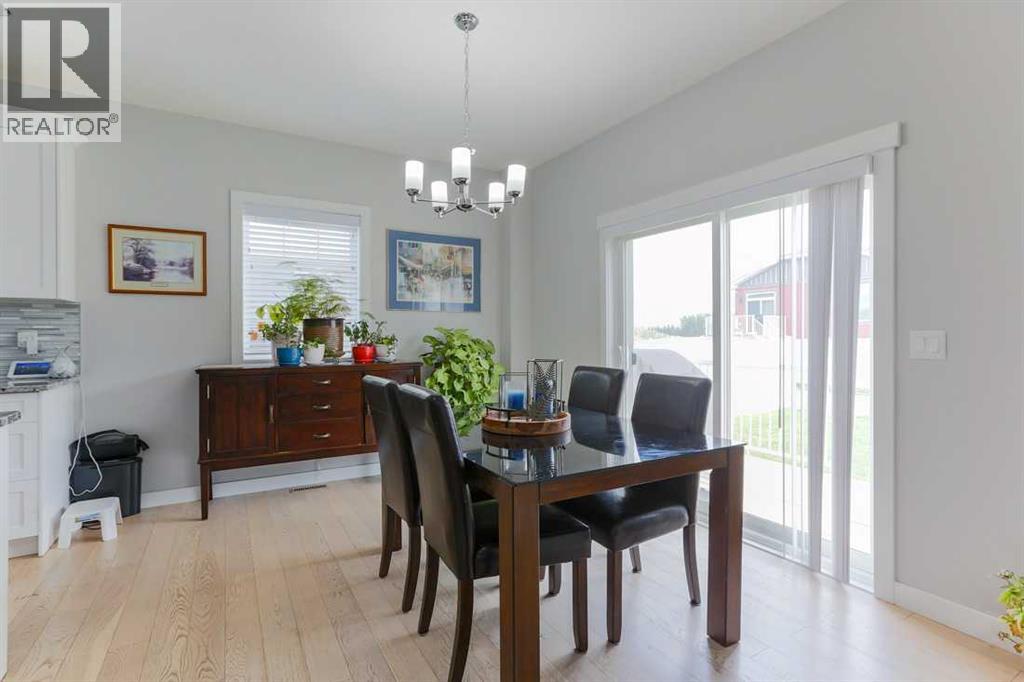 Photo 16 of 1133 Iron Landing Way, Crossfield AB