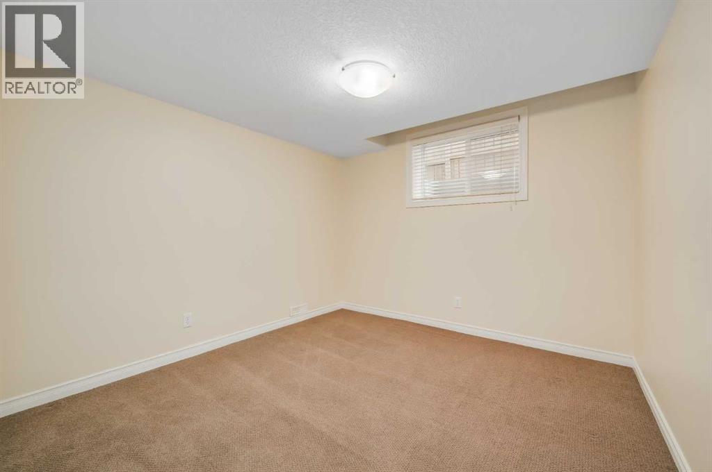 Photo 38 of 43 Sage Valley Court Nw, Calgary AB