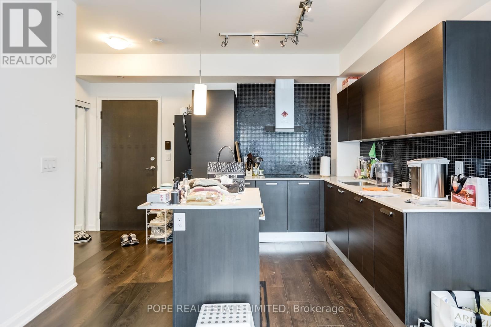 Photo 3 of 2401 11 Bogert Avenue, Toronto ON