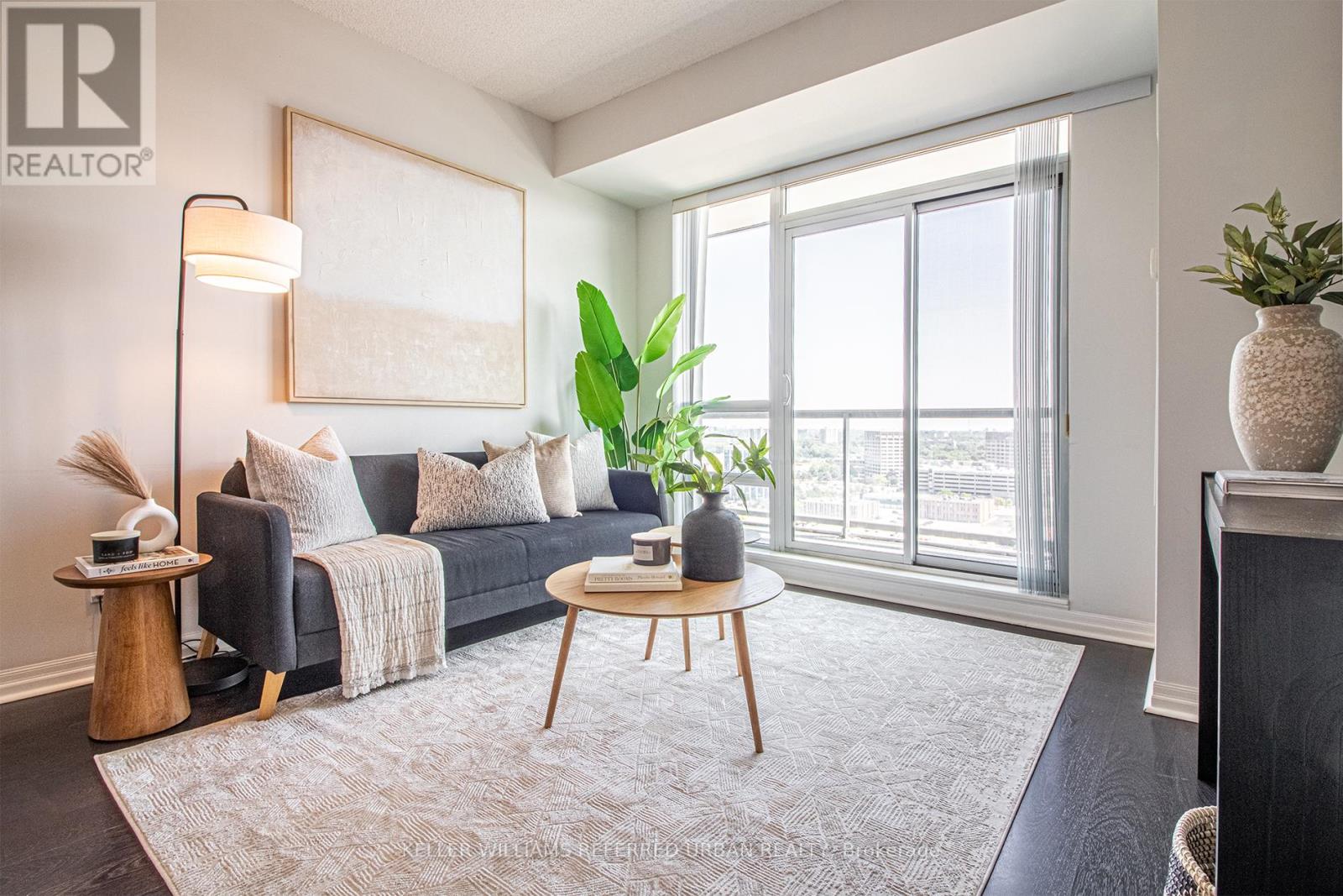 Photo 22 of 2009 30 Herons Hill Way, Toronto ON