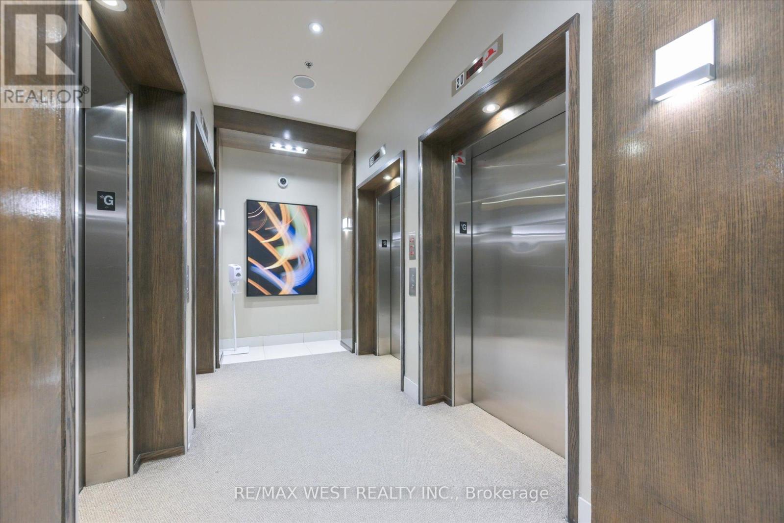 Photo 16 of 1504 33 Bay Street, Toronto ON