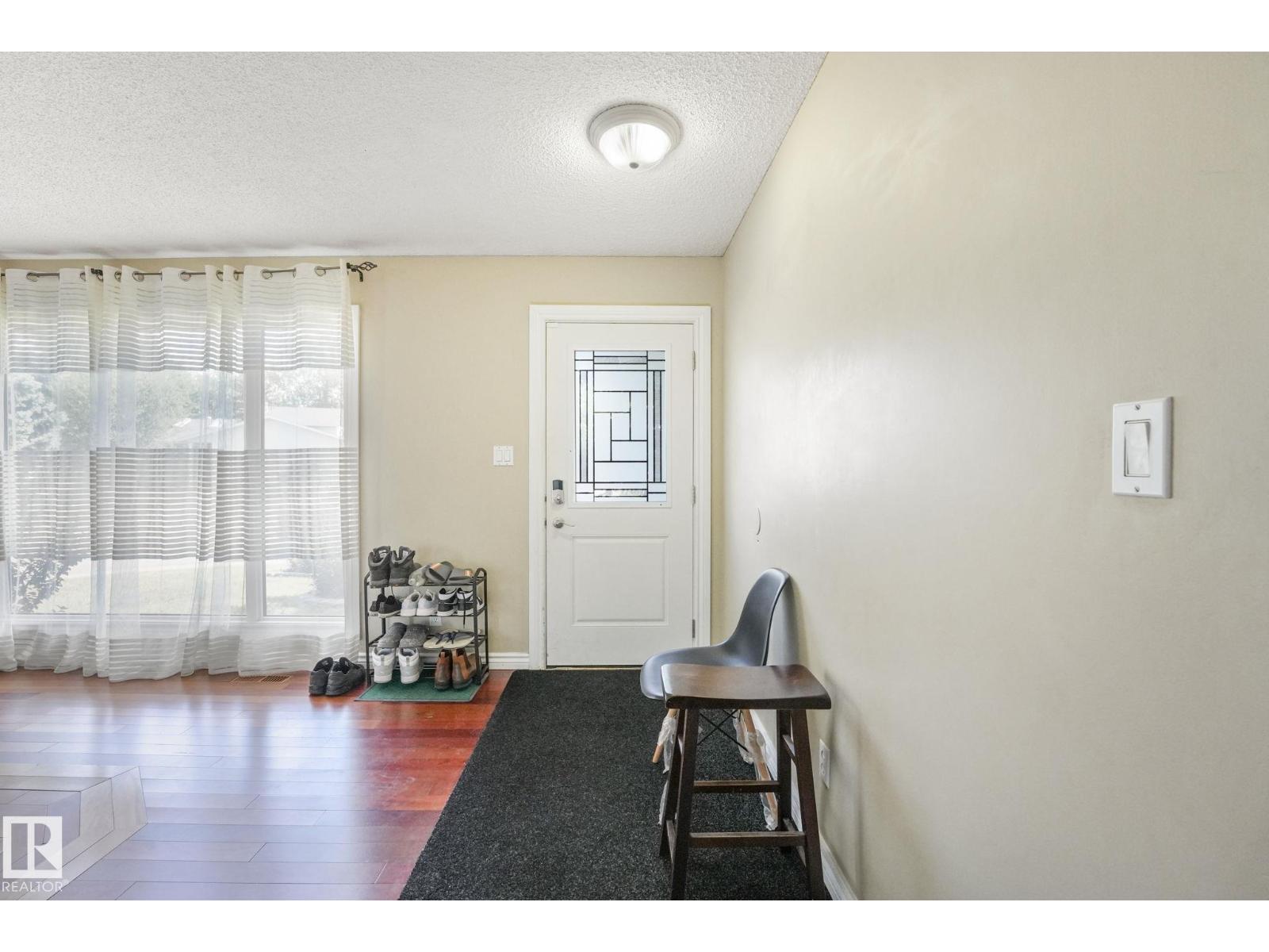 Photo 39 of 1408 76 St Nw, Edmonton AB
