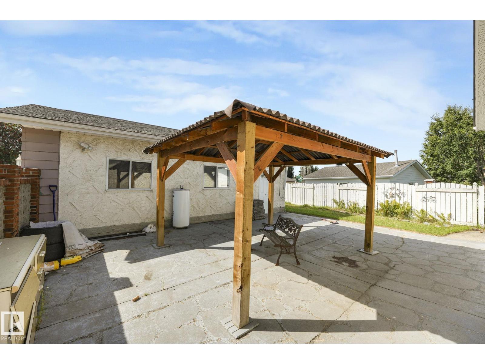 Photo 64 of 1408 76 St Nw, Edmonton AB