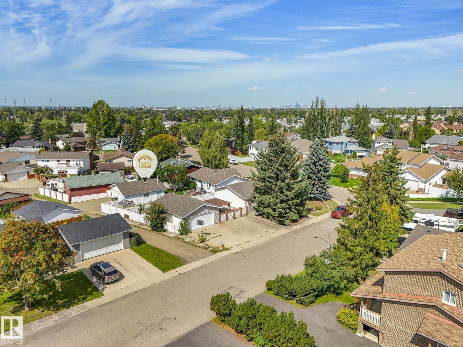 Photo 18 of 1408 76 St Nw, Edmonton AB