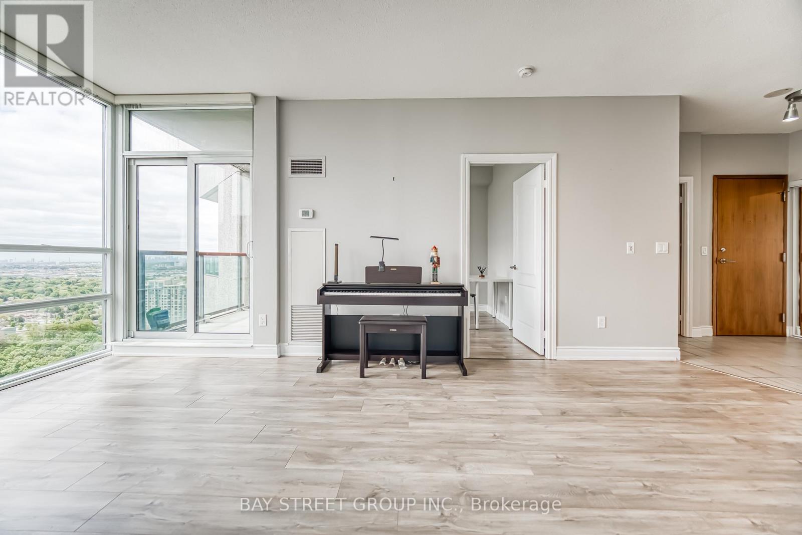Photo 15 of 3407 60 Brian Harrison Way, Toronto ON
