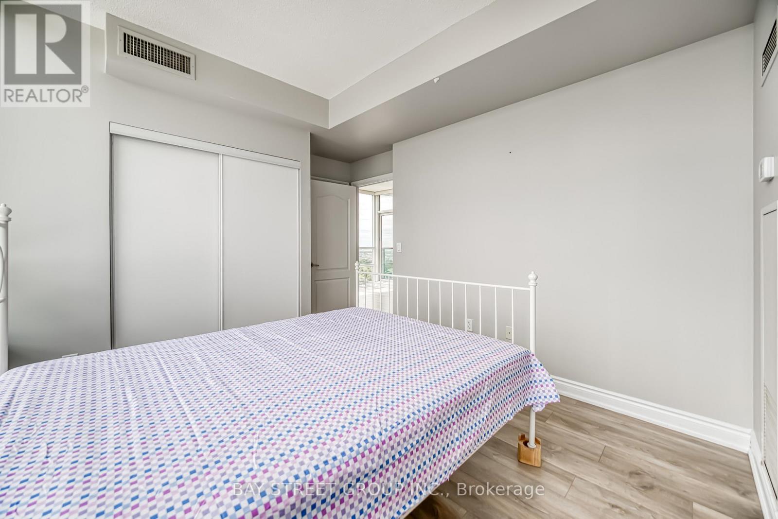 Photo 16 of 3407 60 Brian Harrison Way, Toronto ON