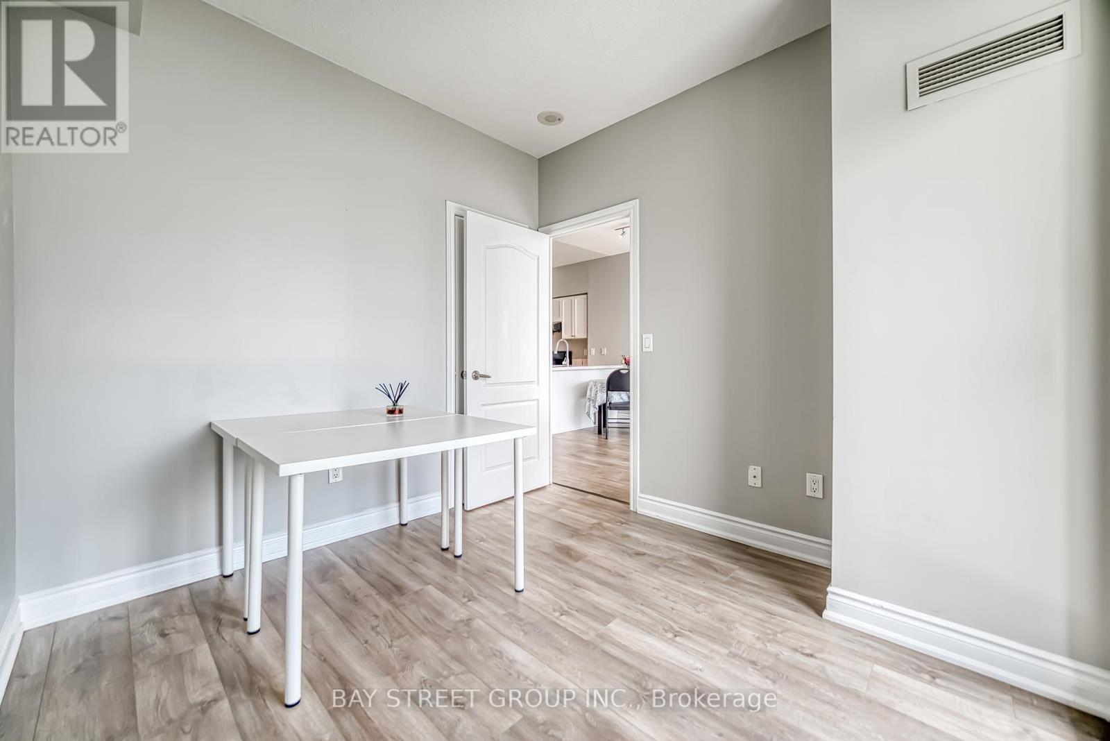 Photo 21 of 3407 60 Brian Harrison Way, Toronto ON