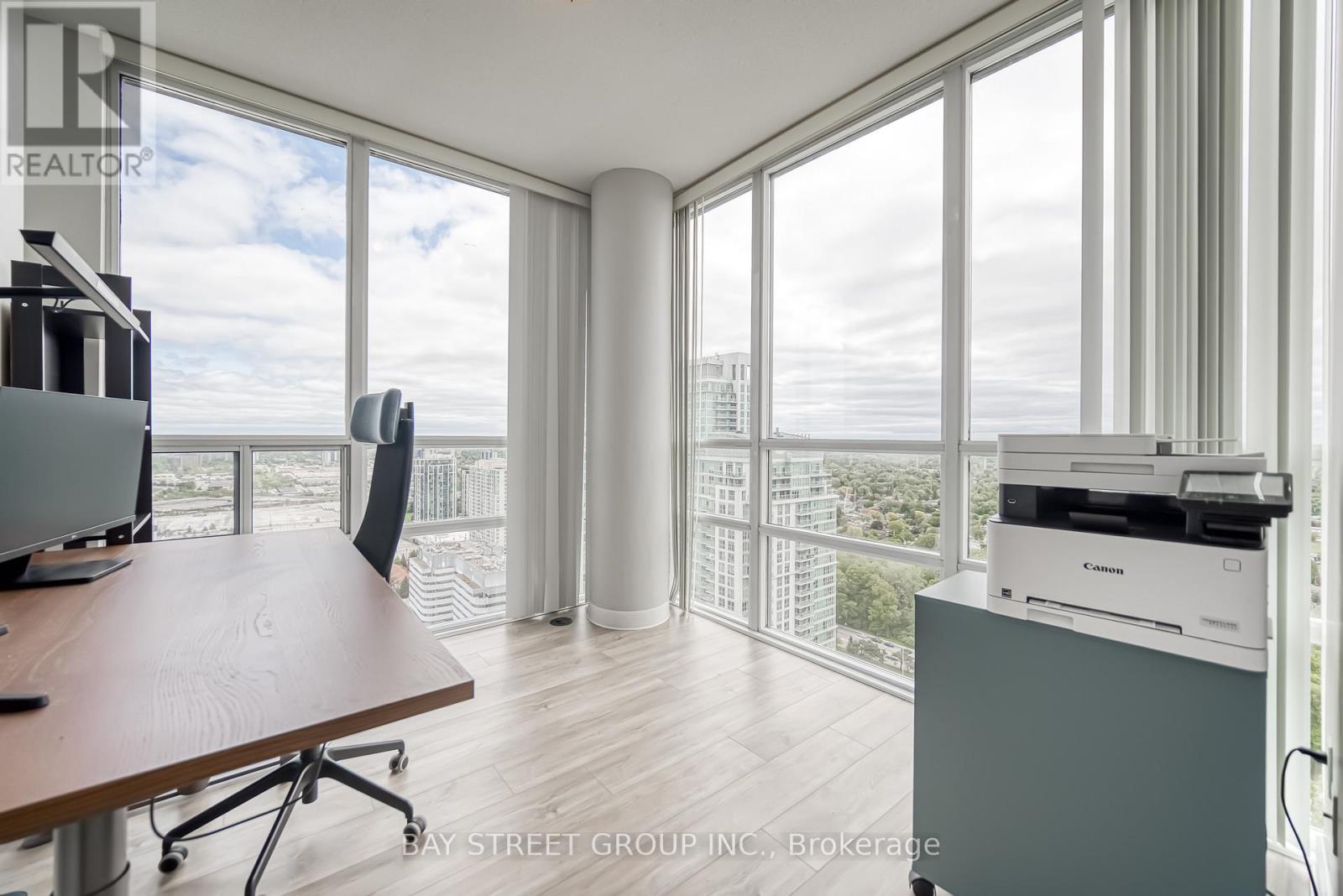 Photo 9 of 3407 60 Brian Harrison Way, Toronto ON