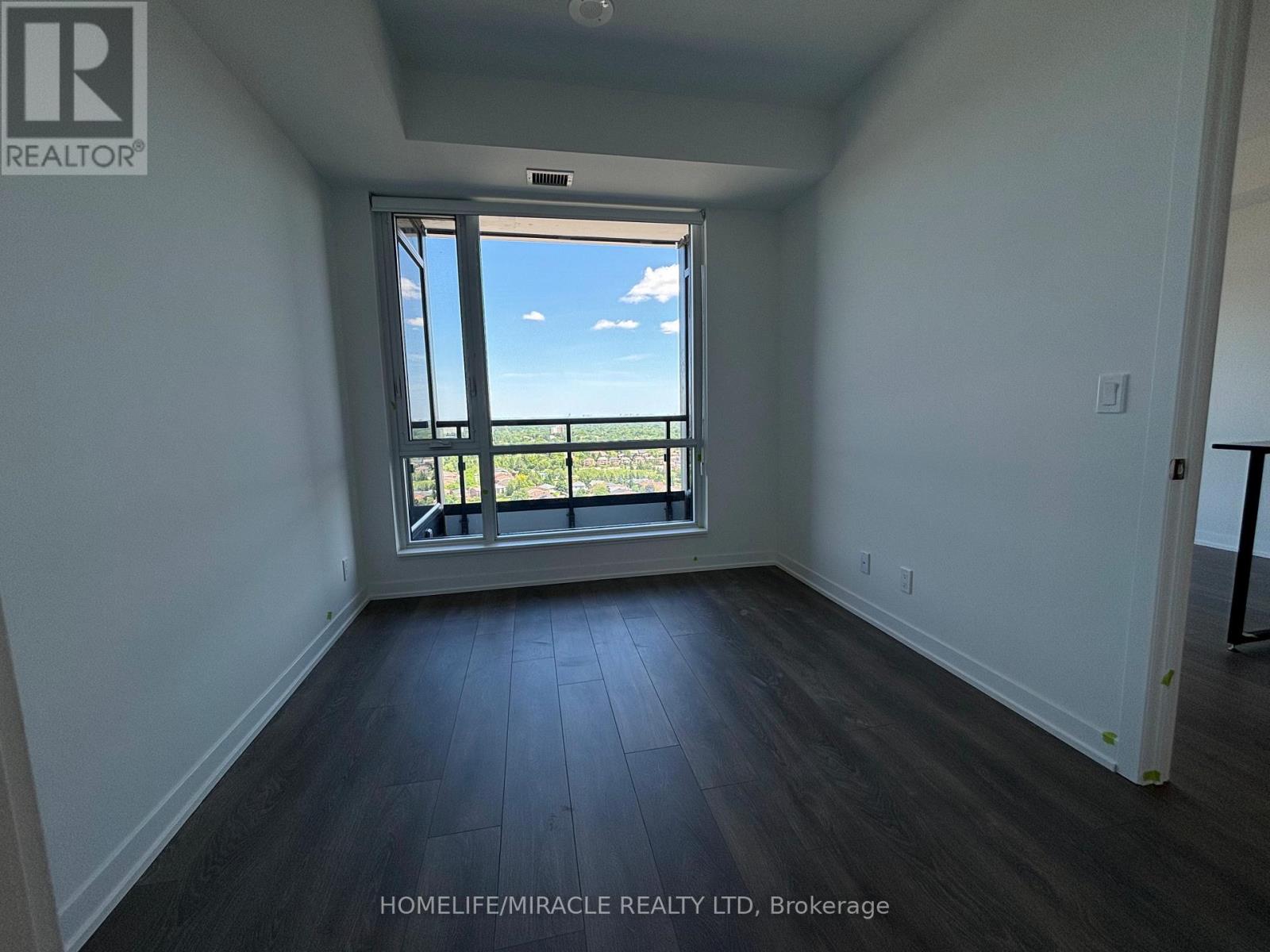 Photo 7 of B 2106 7950 Bathurst Street, Vaughan ON