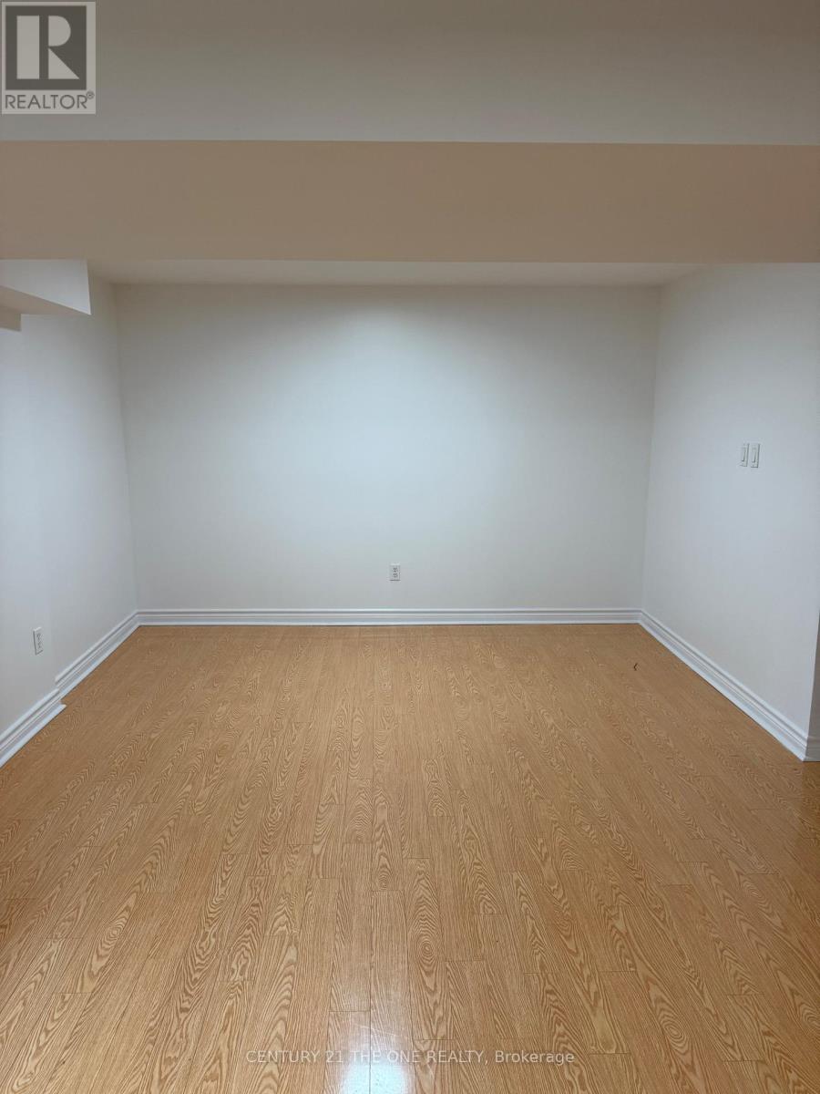 Photo 9 of 185 Campbell Avenue, Vaughan ON
