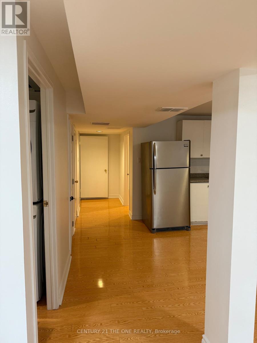 Photo 12 of 185 Campbell Avenue, Vaughan ON