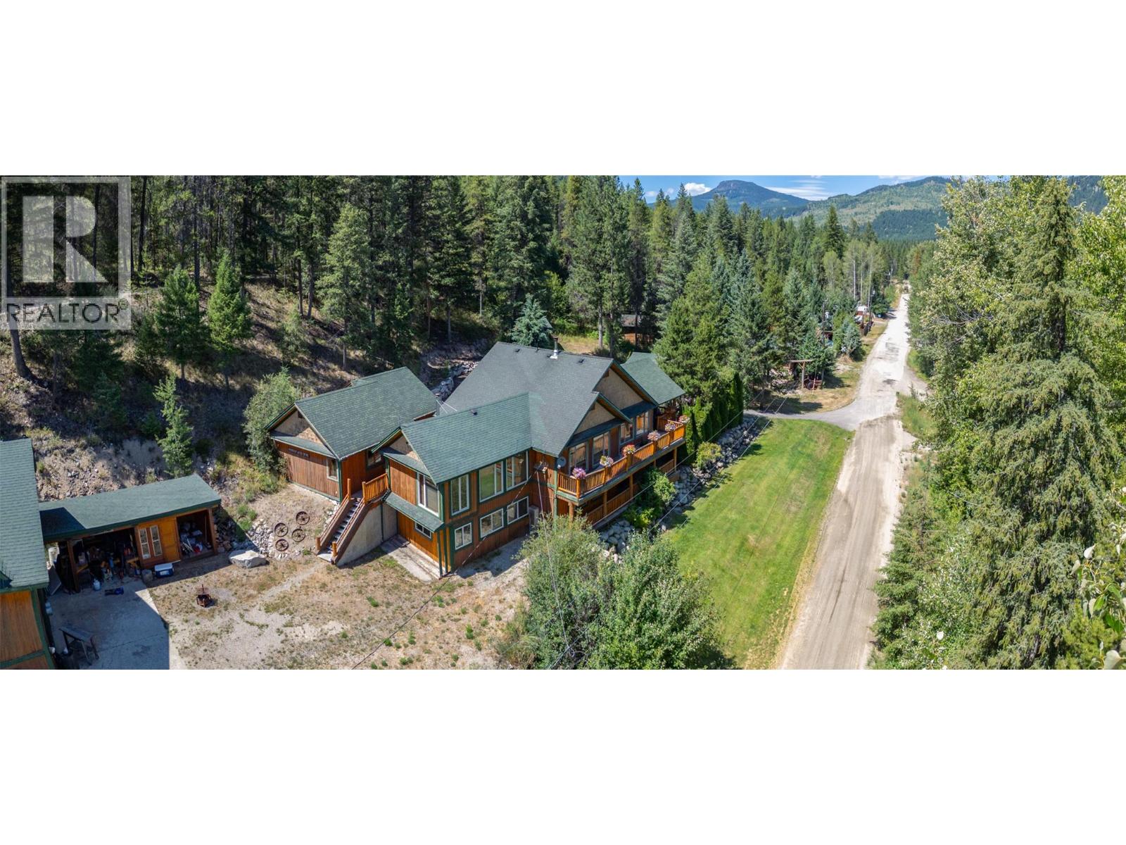 95 & 105 Dale Avenue, Carmi