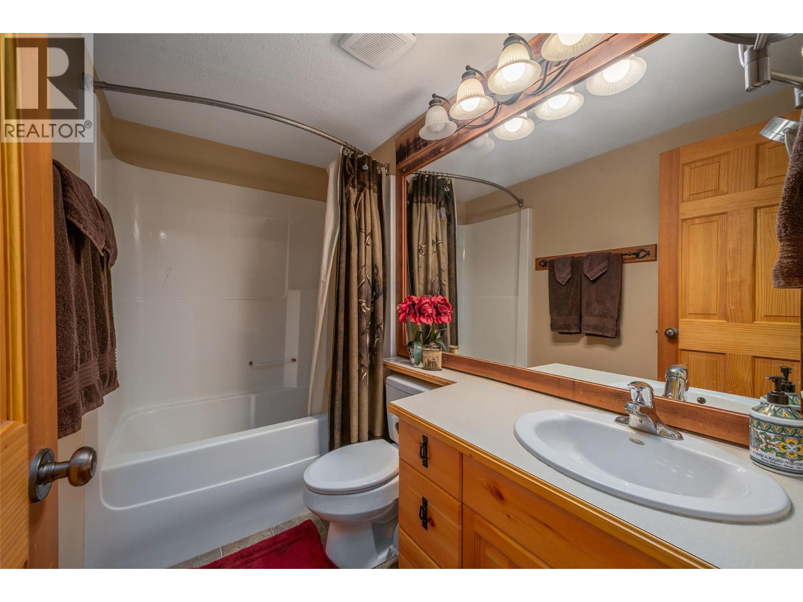 95 & 105 Dale Avenue, Carmi