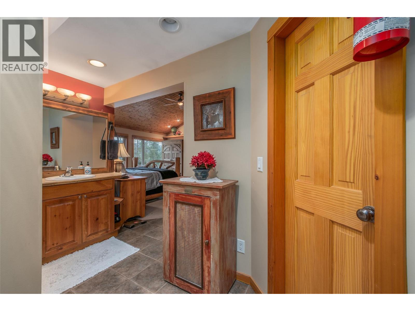 95 & 105 Dale Avenue, Carmi
