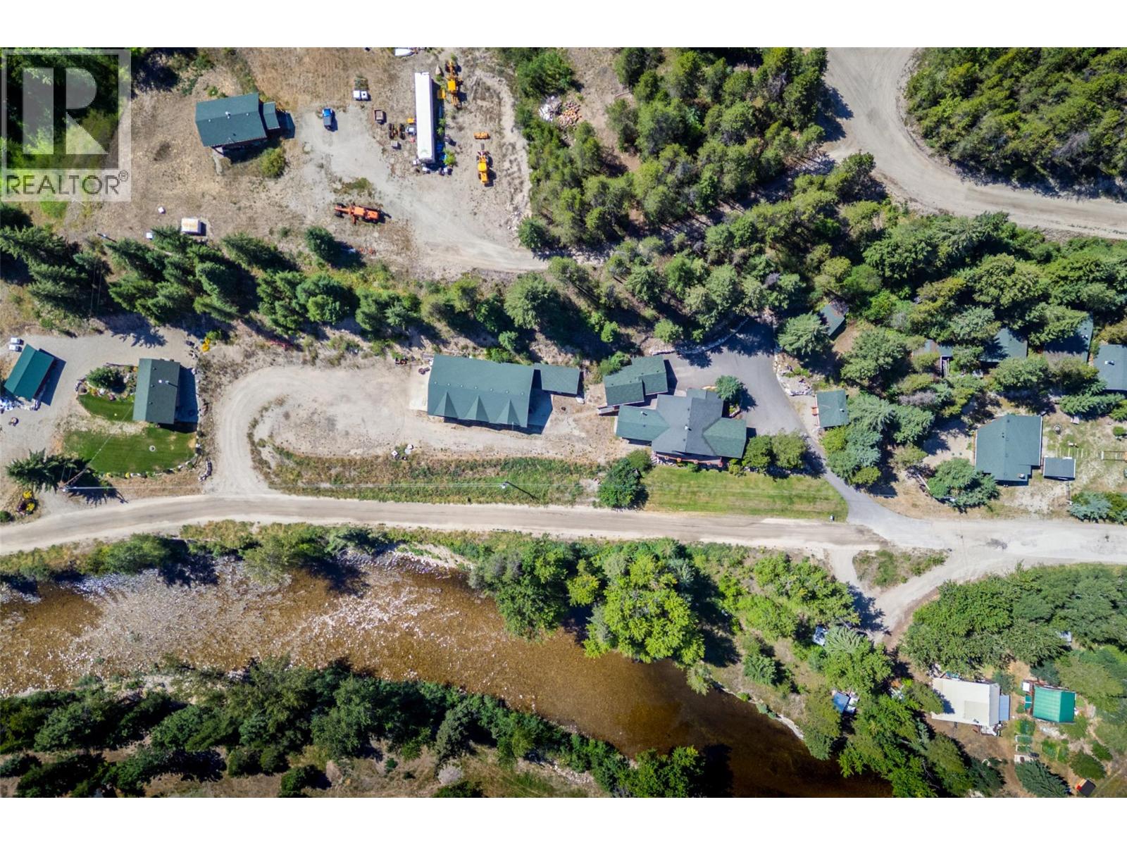 95 & 105 Dale Avenue, Carmi