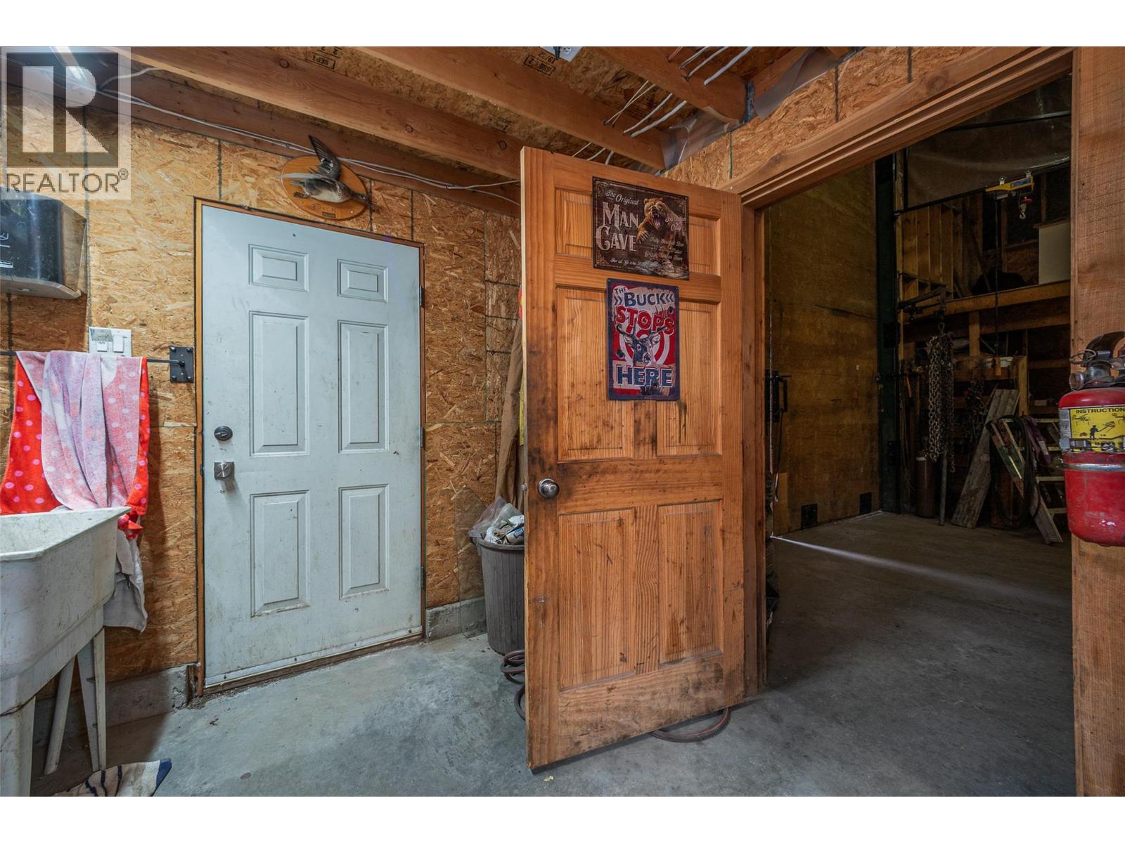 95 & 105 Dale Avenue, Carmi