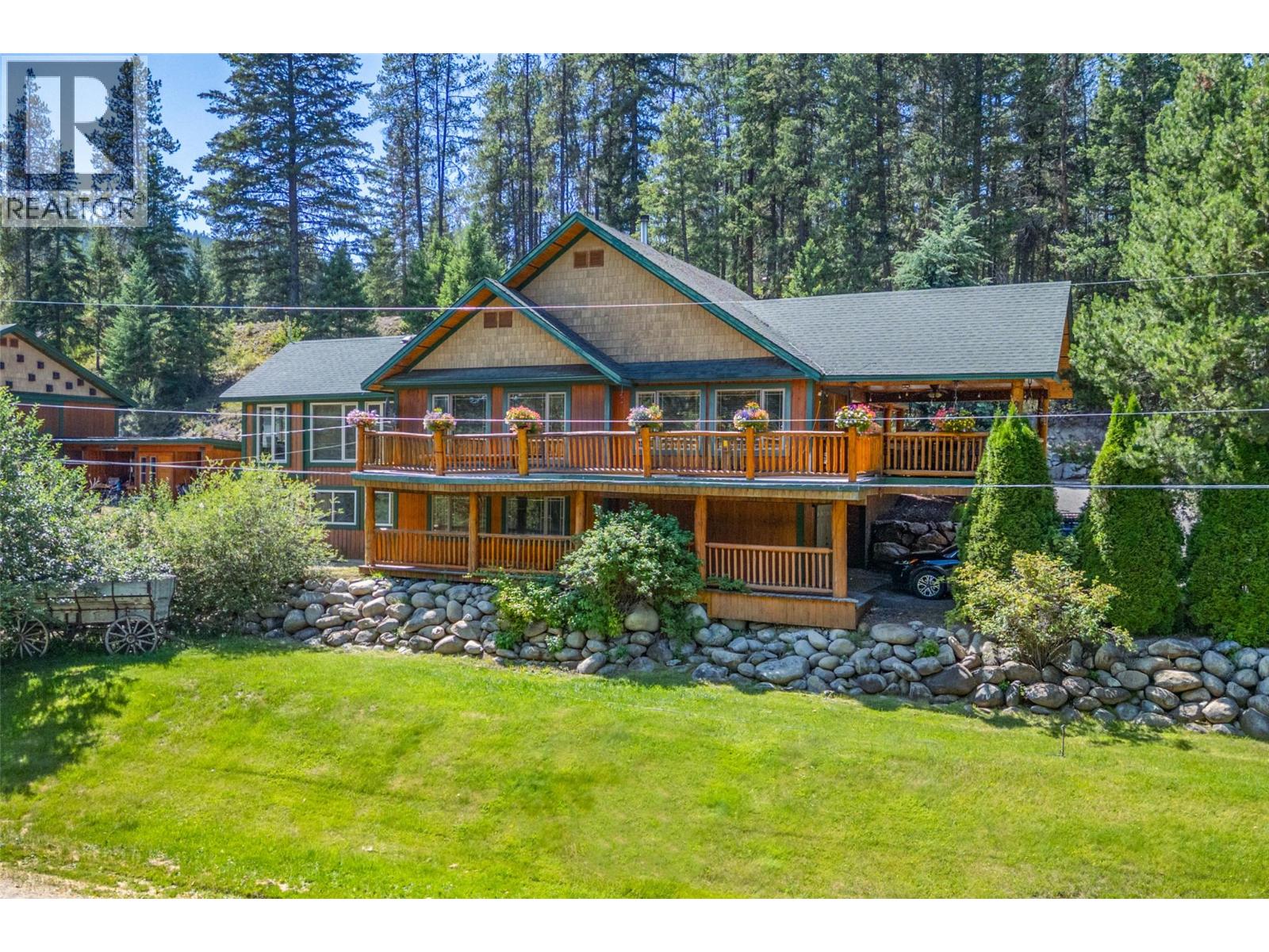 95 & 105 Dale Avenue, Carmi