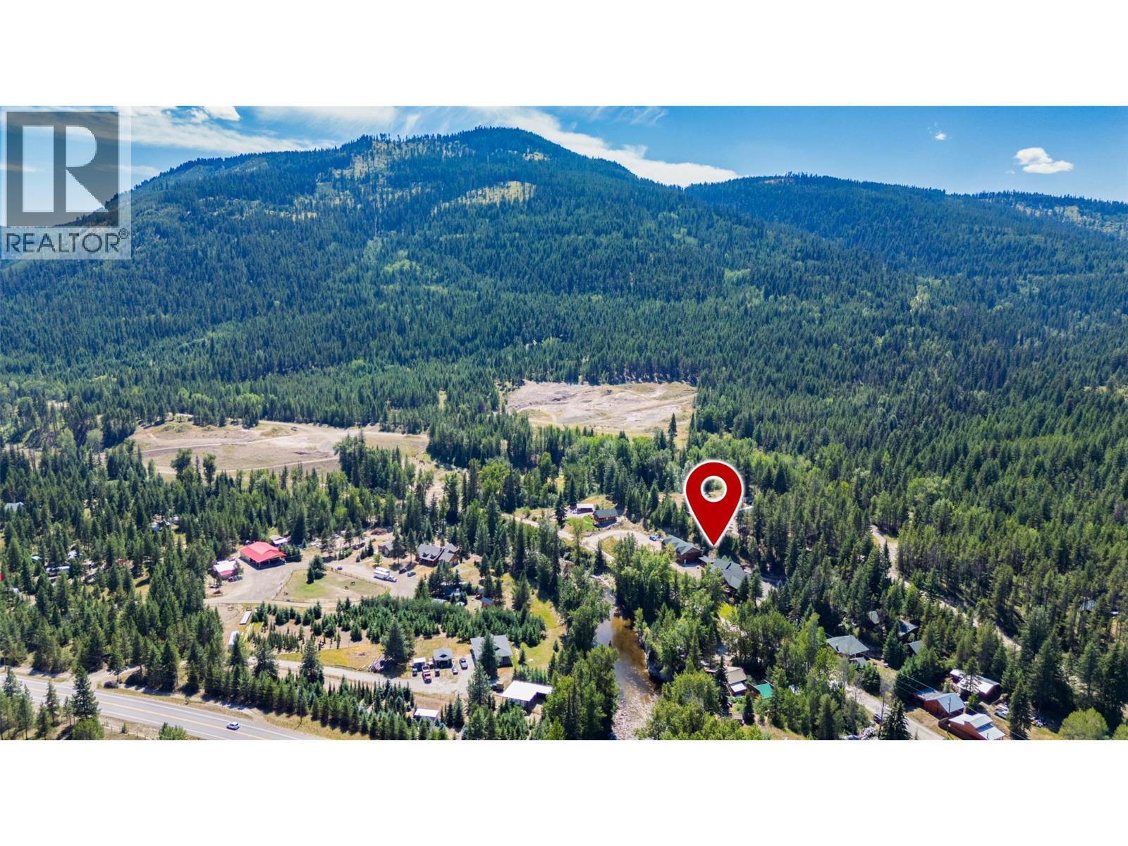 95 & 105 Dale Avenue, Carmi