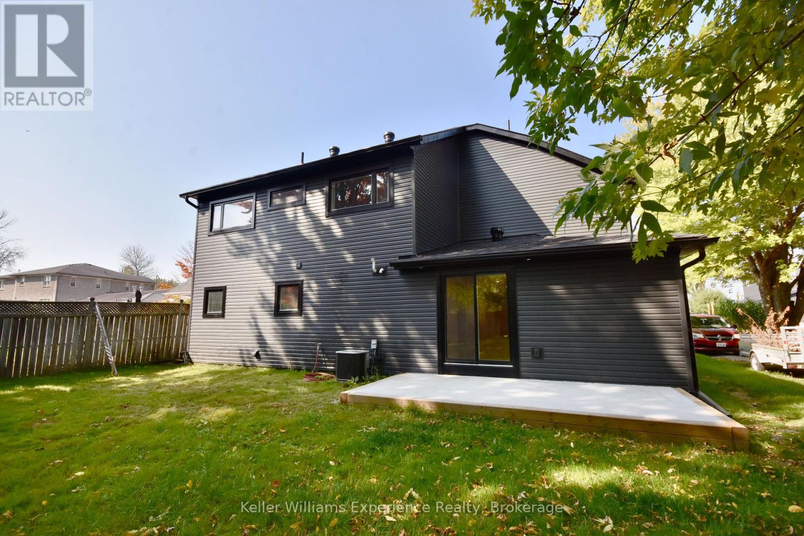 Photo 35 of 159 Cedar Island Road, Orillia ON
