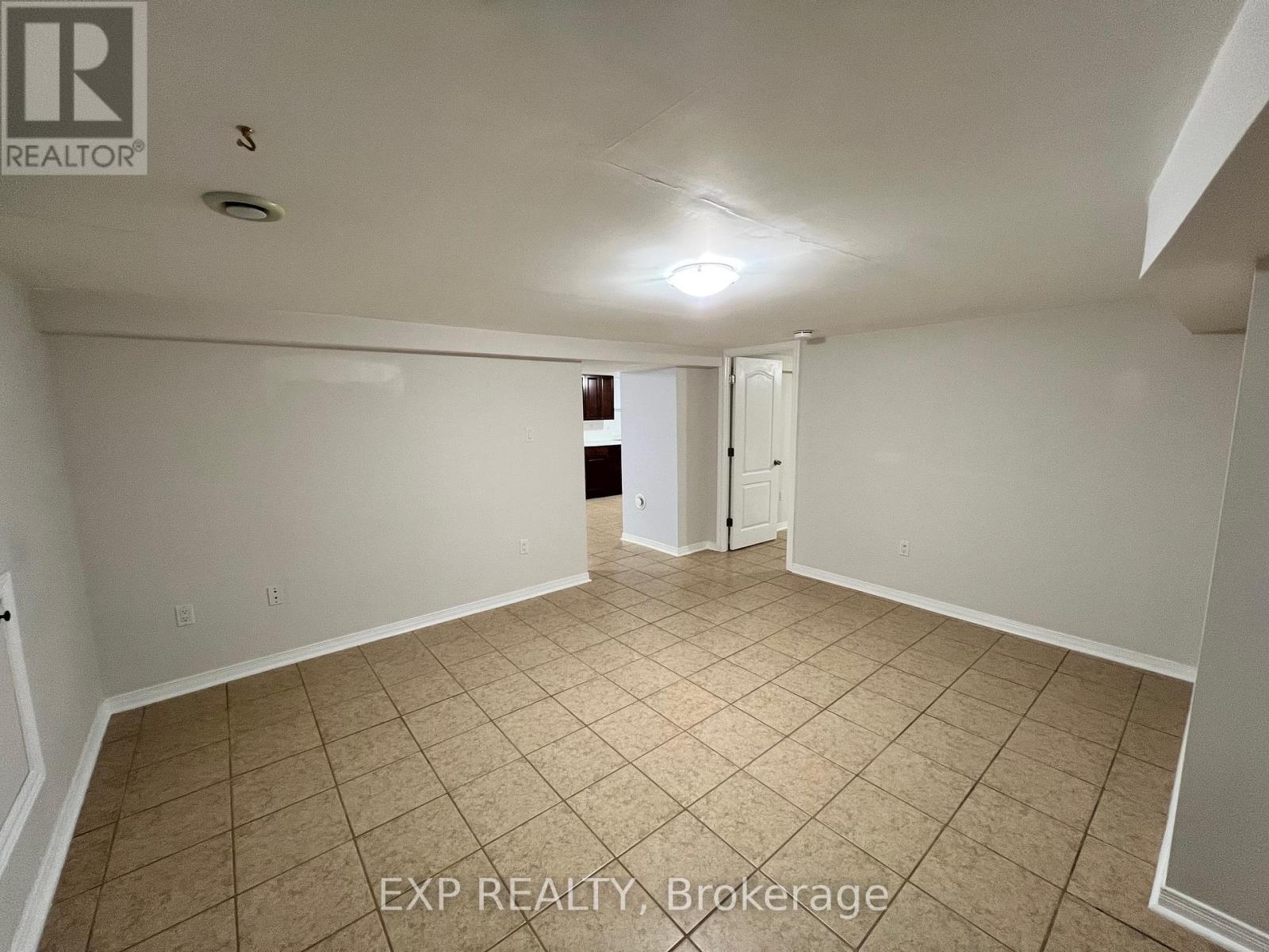 Photo 13 of Lower 205 Simcoe Road, Bradford West Gwillimbury ON