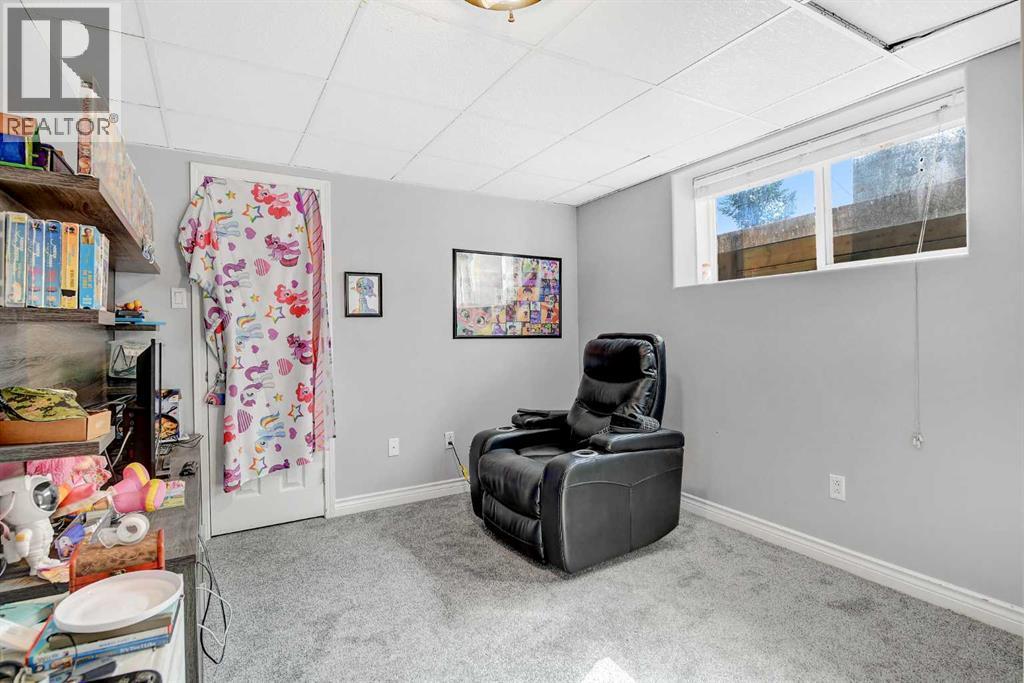 Photo 7 of 6930 90 Street, Grande Prairie AB