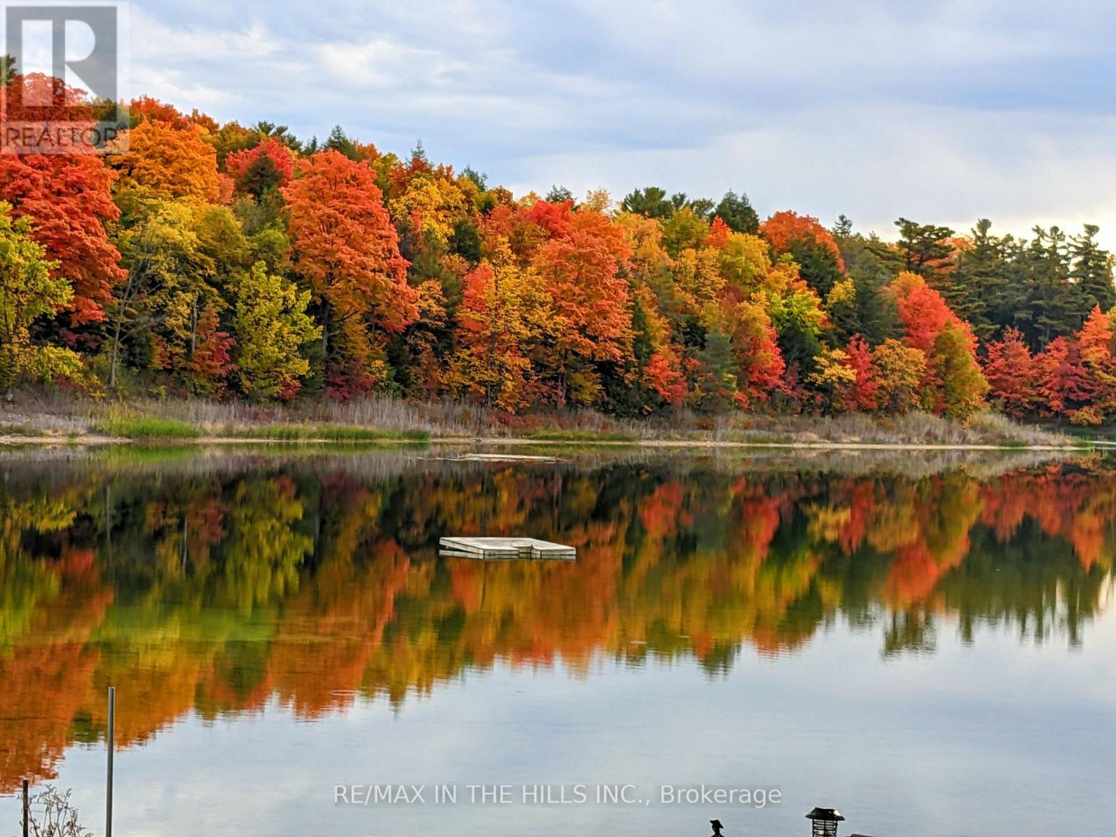 Photo 28 of 143 143 Green Lake Road W, Caledon ON