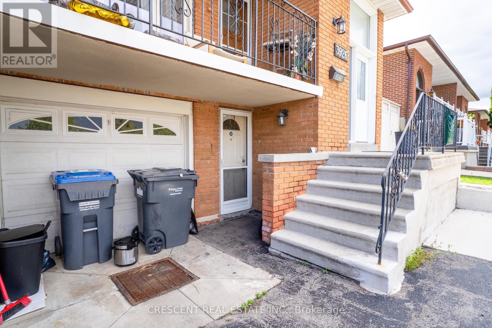 Photo 14 of Lower 3926 Midhurst Lane, Mississauga ON