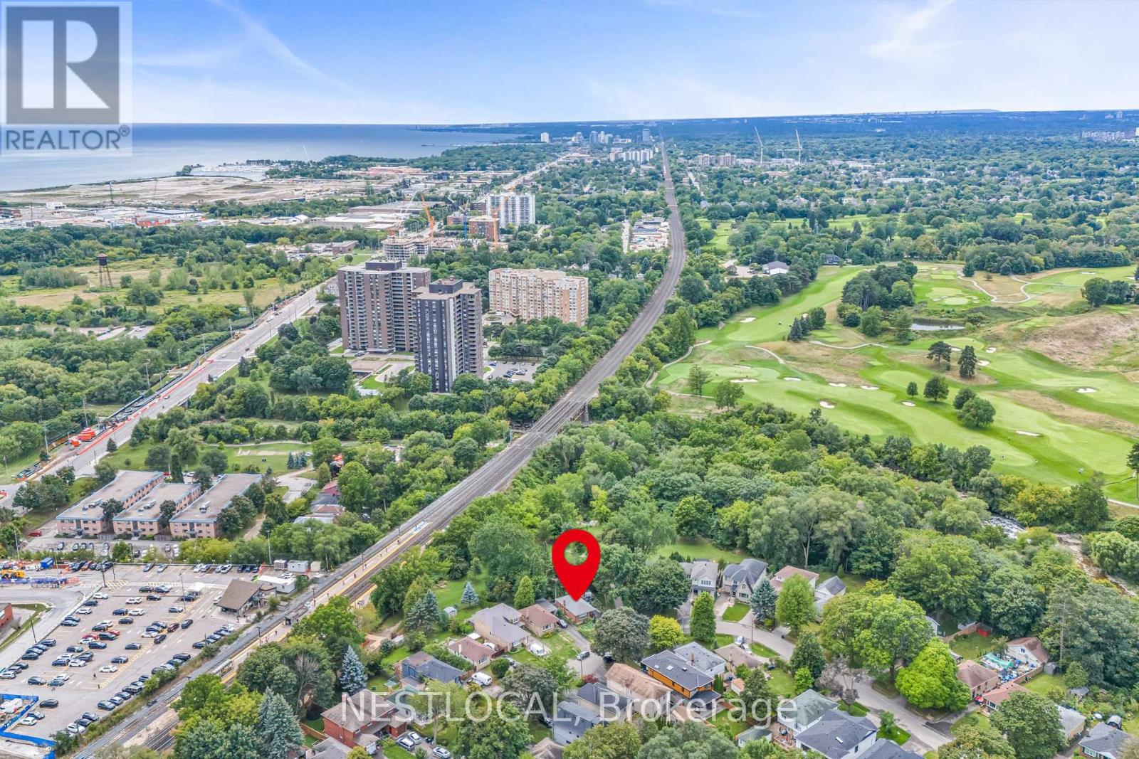 Photo 3 of 37 Enfield Avenue, Toronto ON