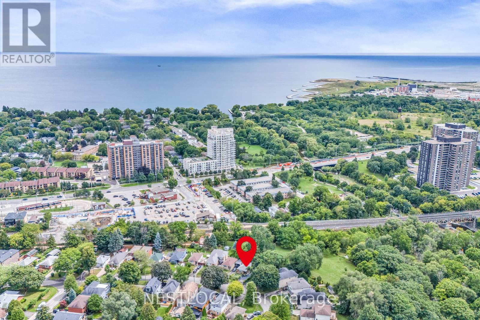 Photo 7 of 37 Enfield Avenue, Toronto ON