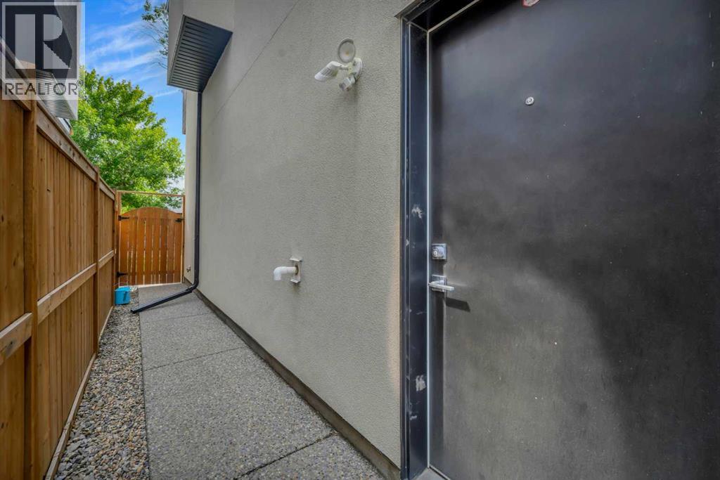 Photo 29 of 420 14 Avenue Ne, Calgary AB