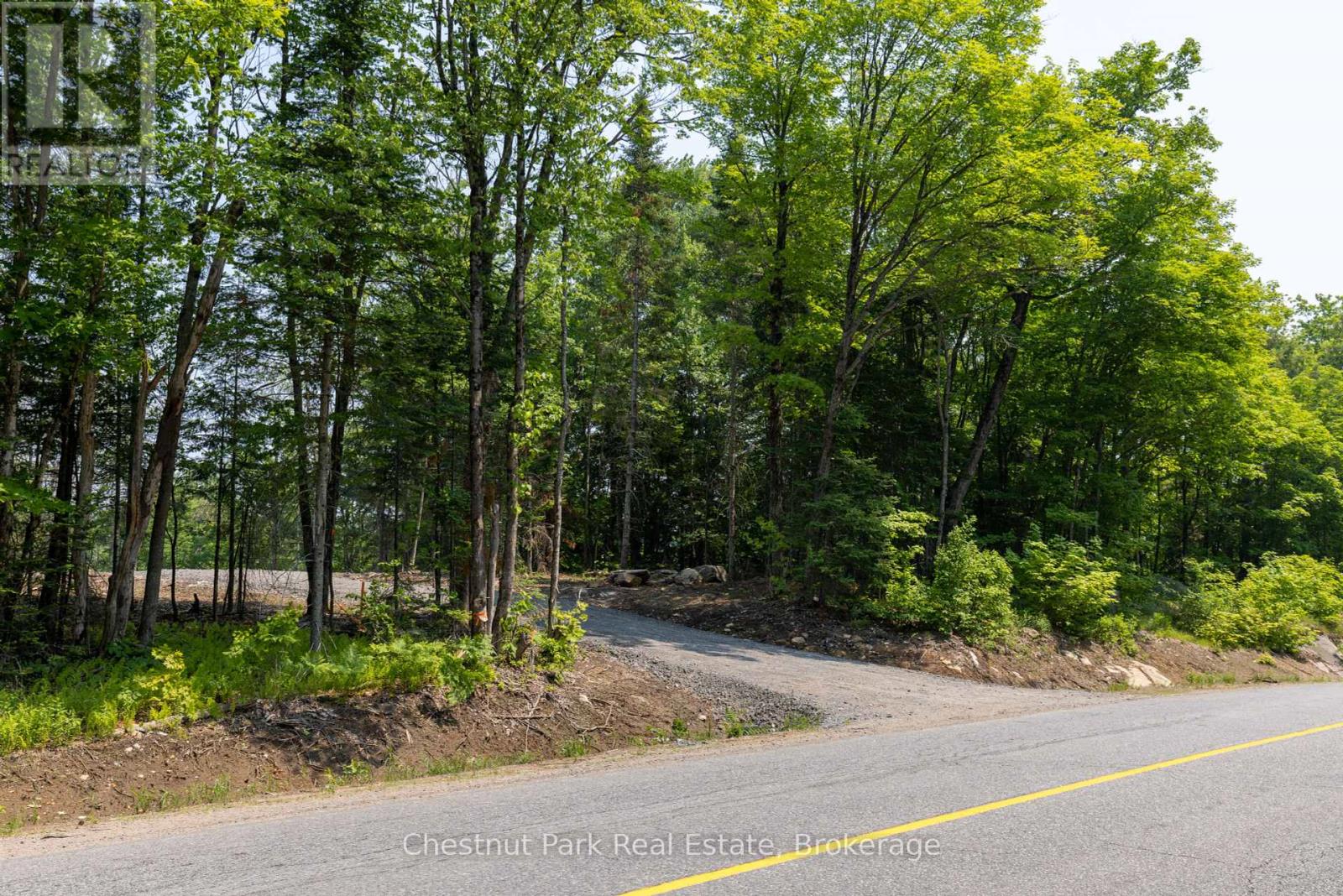 Photo 31 of 2212 Aspdin Road, Huntsville ON