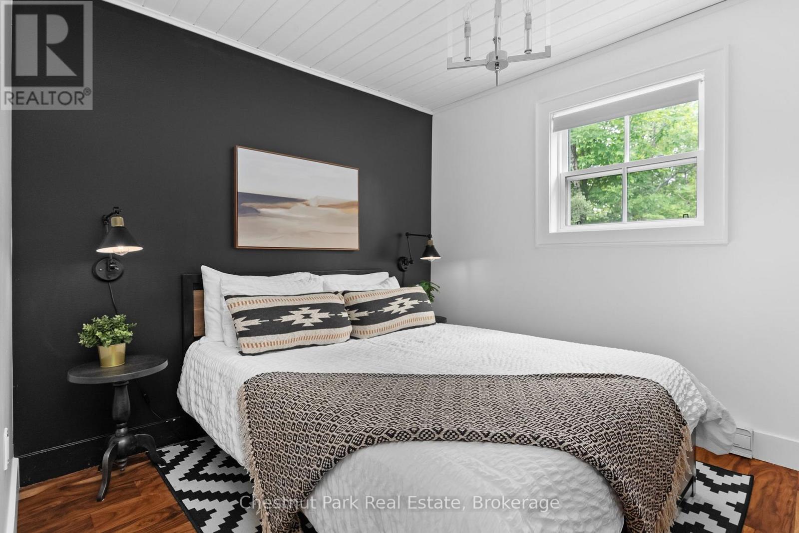 Photo 34 of 1011 United Church Road, Muskoka Lakes ON