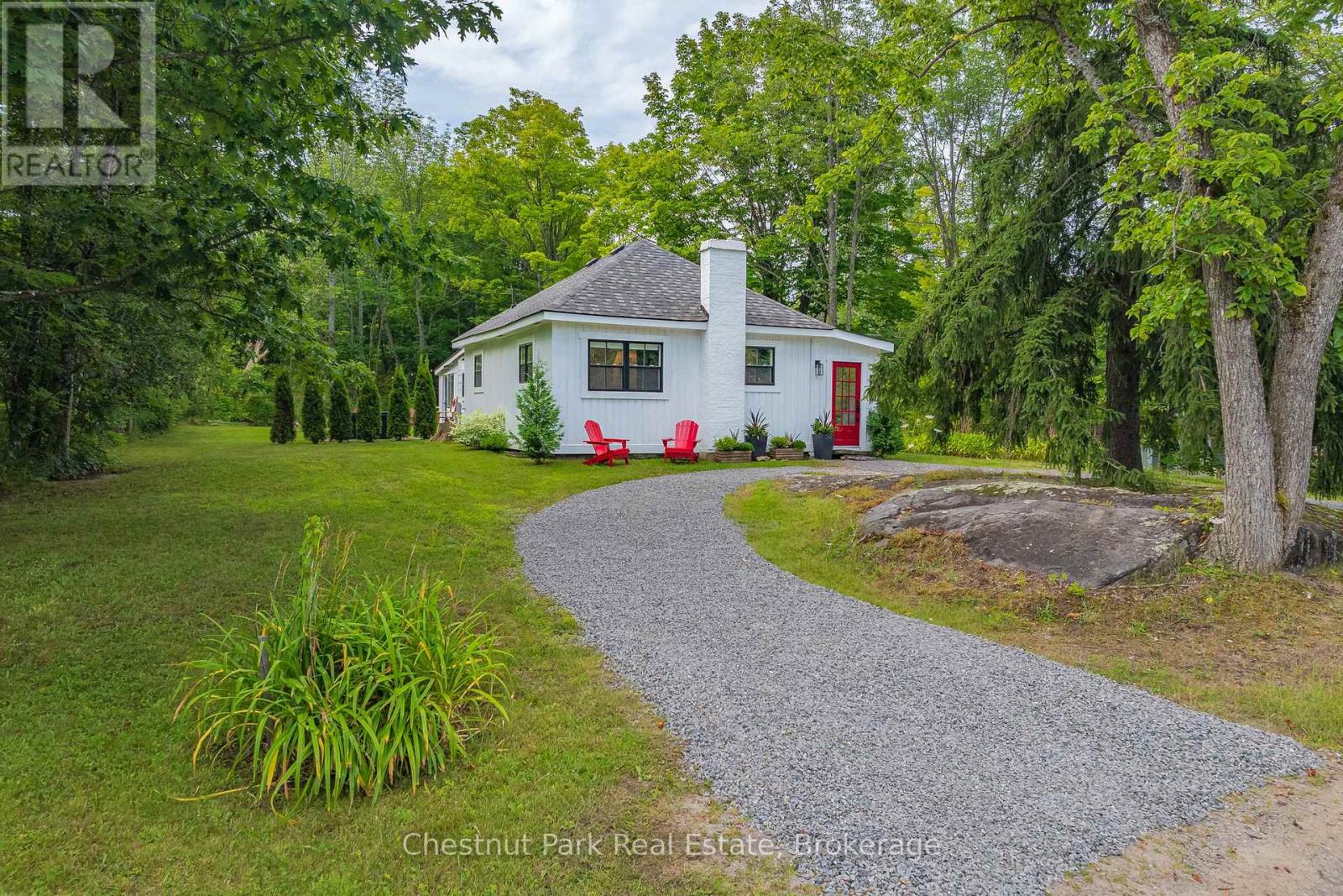 Photo 50 of 1011 United Church Road, Muskoka Lakes ON