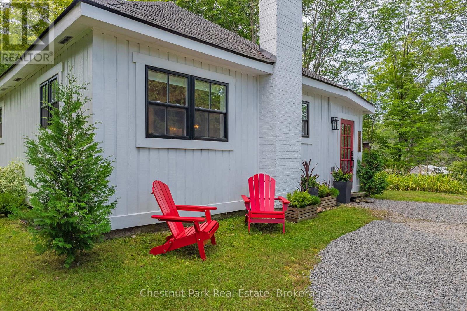 Photo 38 of 1011 United Church Road, Muskoka Lakes ON