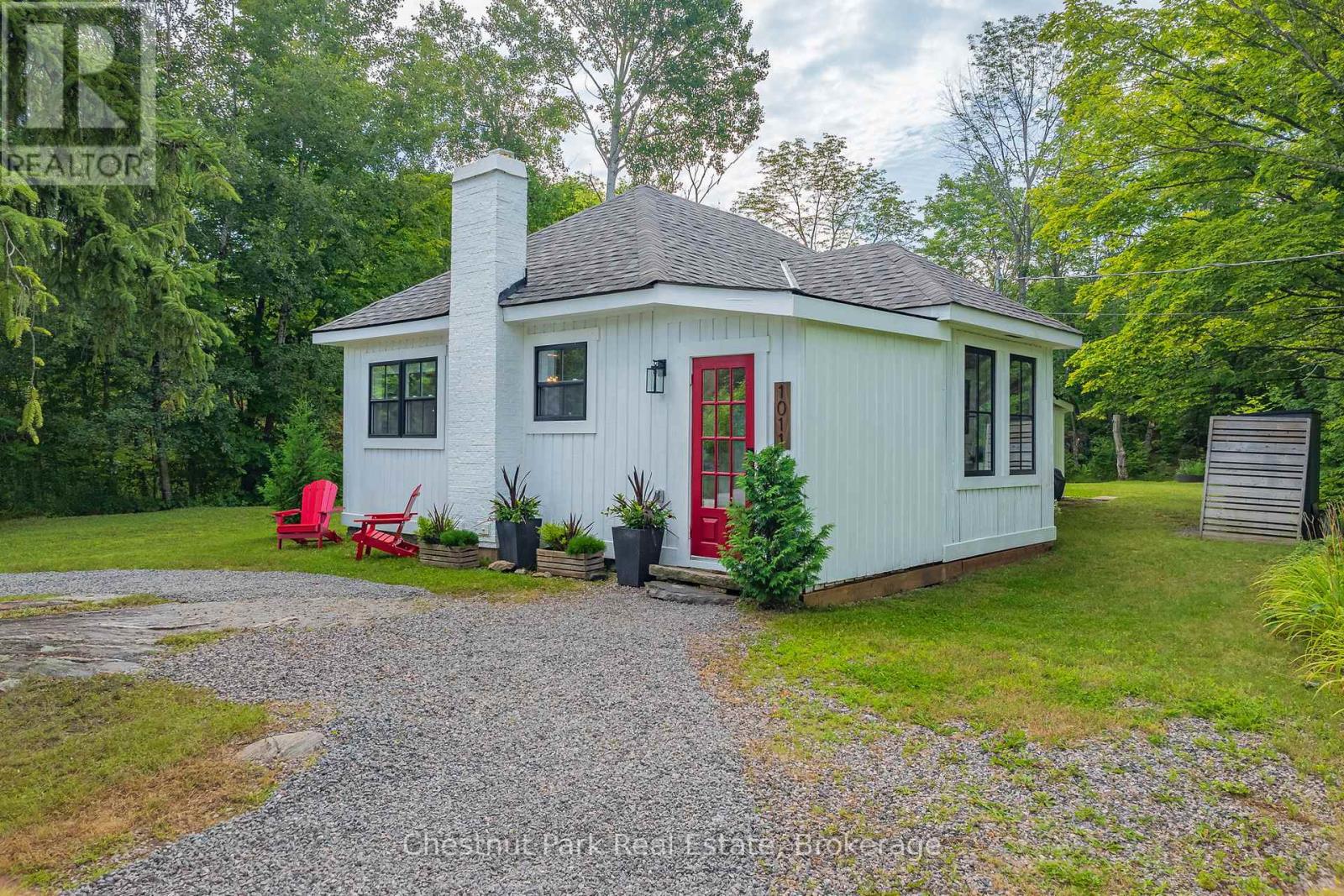 Photo 43 of 1011 United Church Road, Muskoka Lakes ON