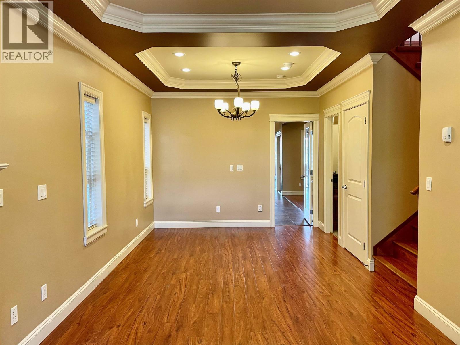 Photo 3 of 208 Hume Street, New Westminster BC
